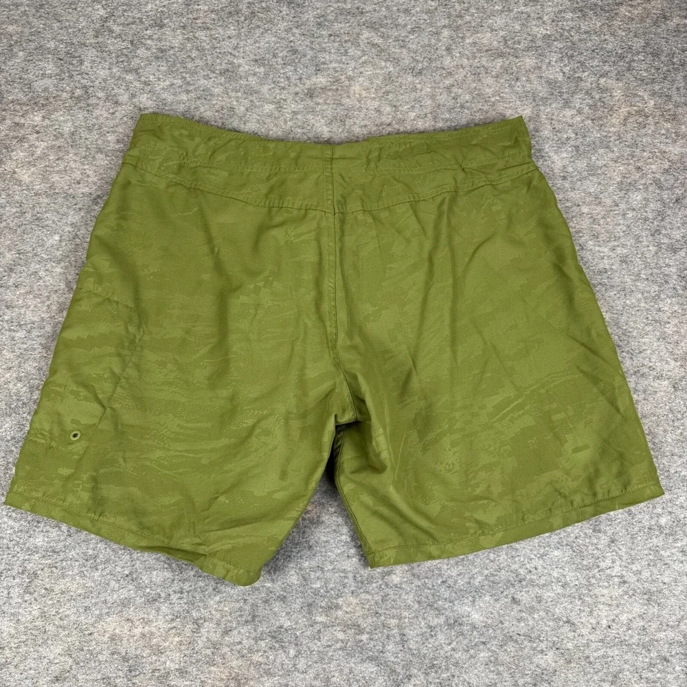 Under Armour item under